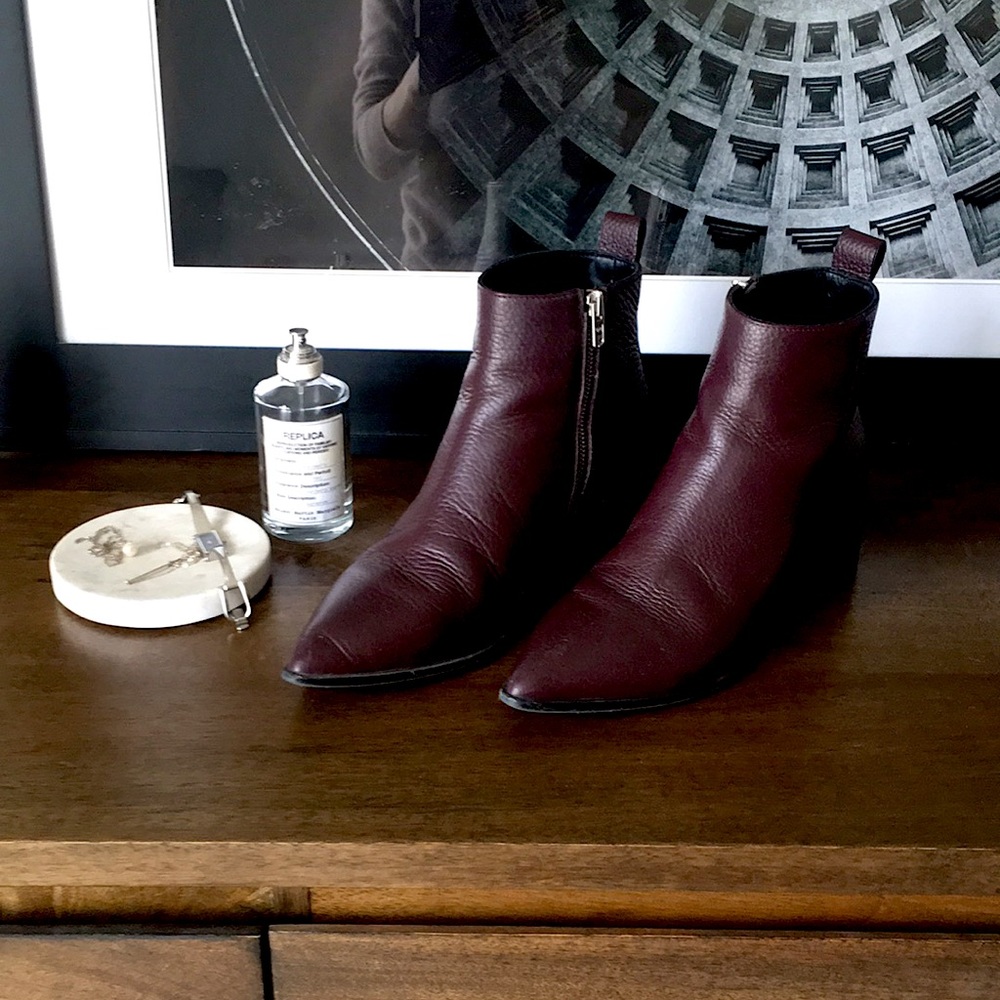 Everlane Boss boots in burgundy size 8